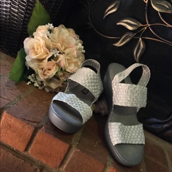 Sandals, Steven by Steven Madden, sz 7 - Picture 3 of 5